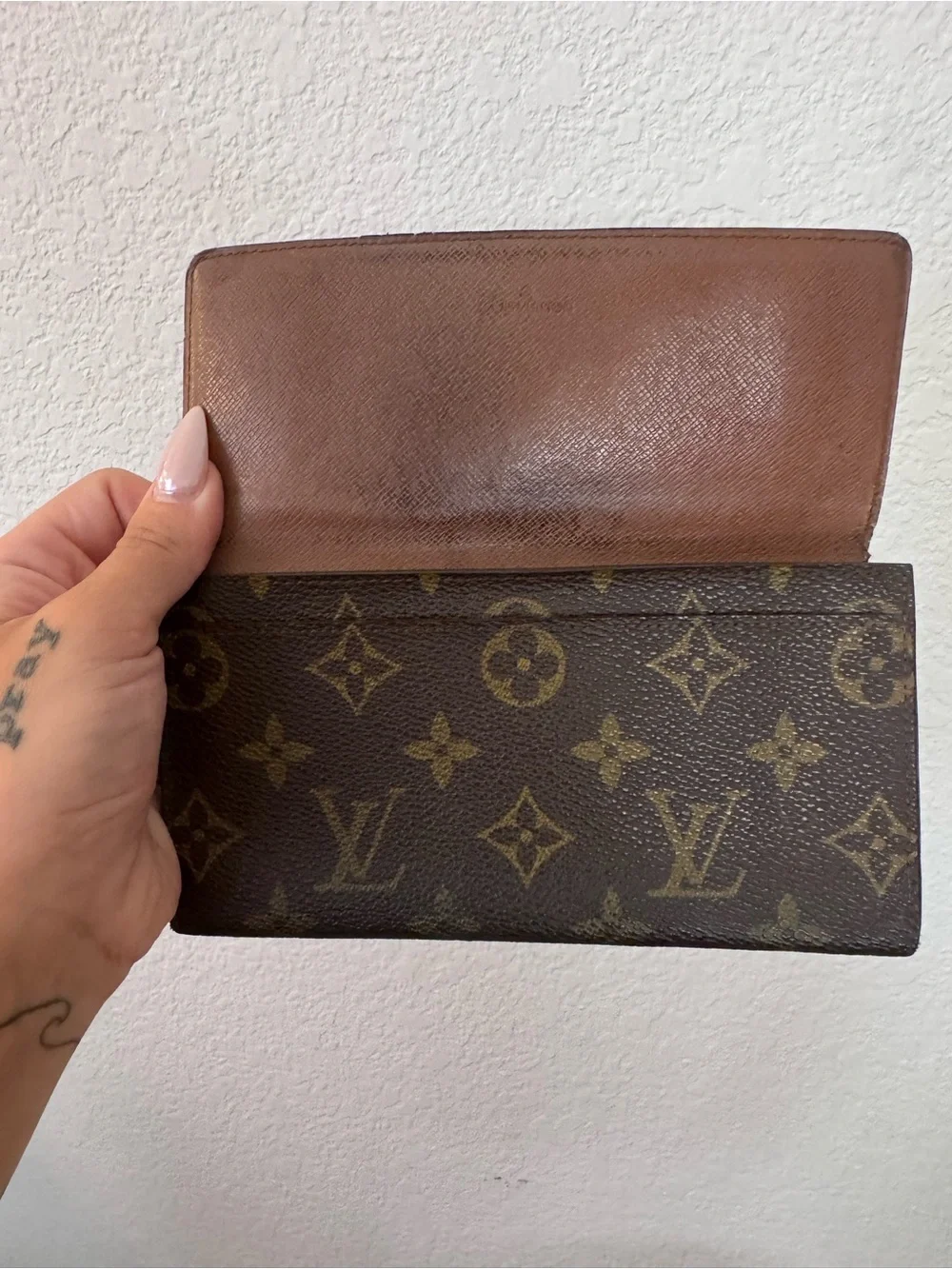 Louis Vuitton Monogram Flap Wallet - Brown/Gold Monogram - Picture 2 of 7